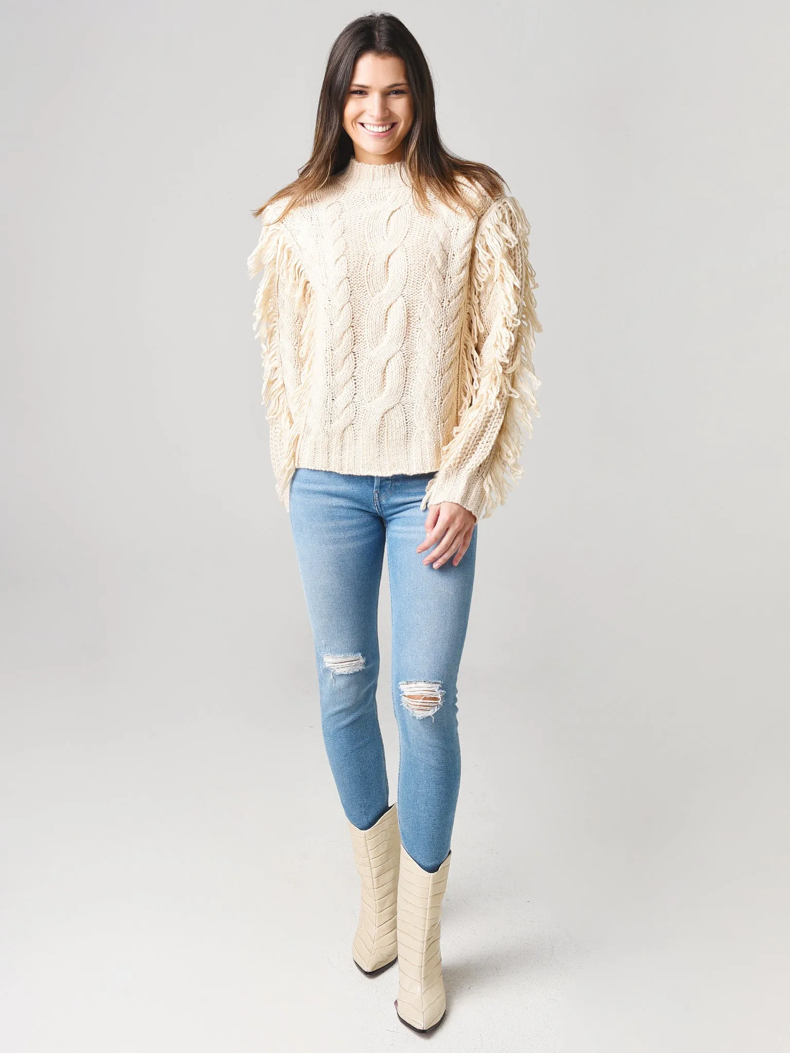 525 Women's Cable Fringe Pullover Sweater