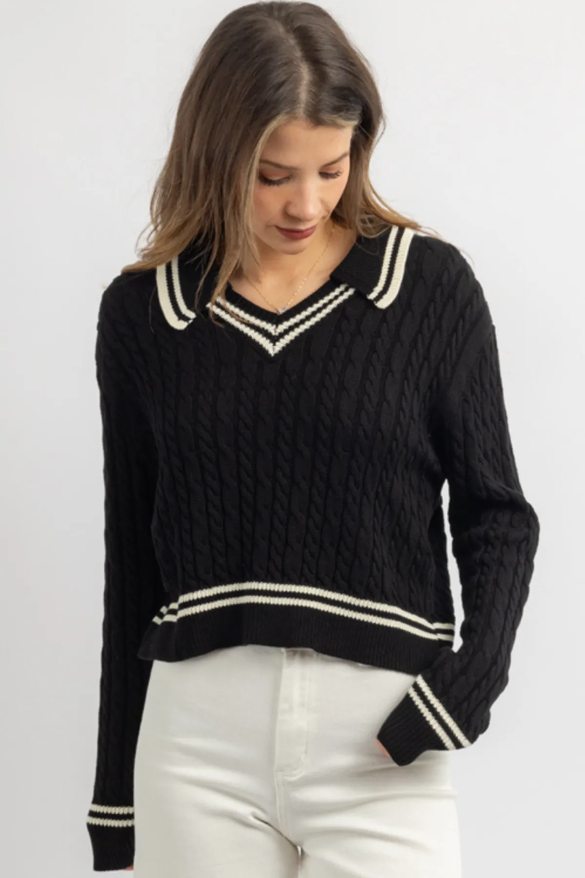 ALICIA BLACK CONTRAST SWEATER