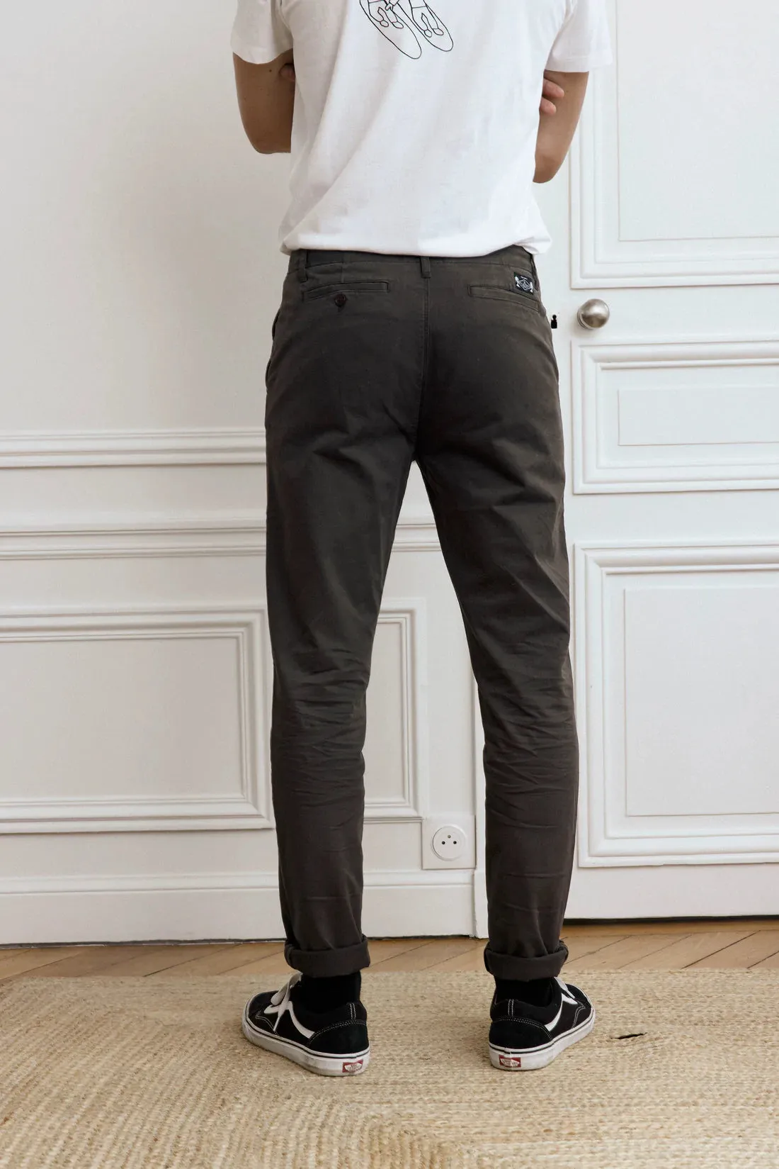 Cuisse de Grenouille Charcoal Grey Chino