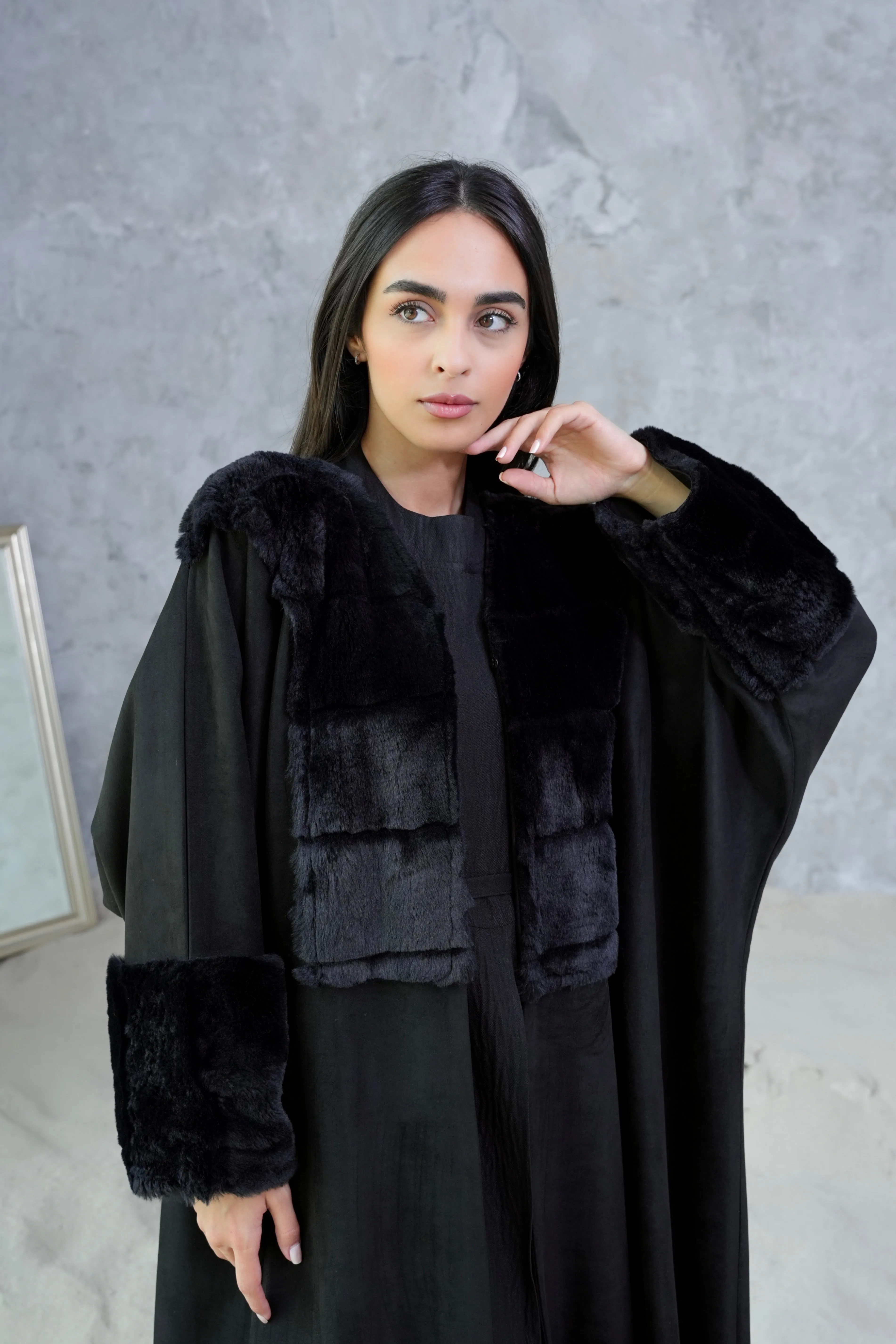 ELEGANT BLACK FUR ABAYA #366