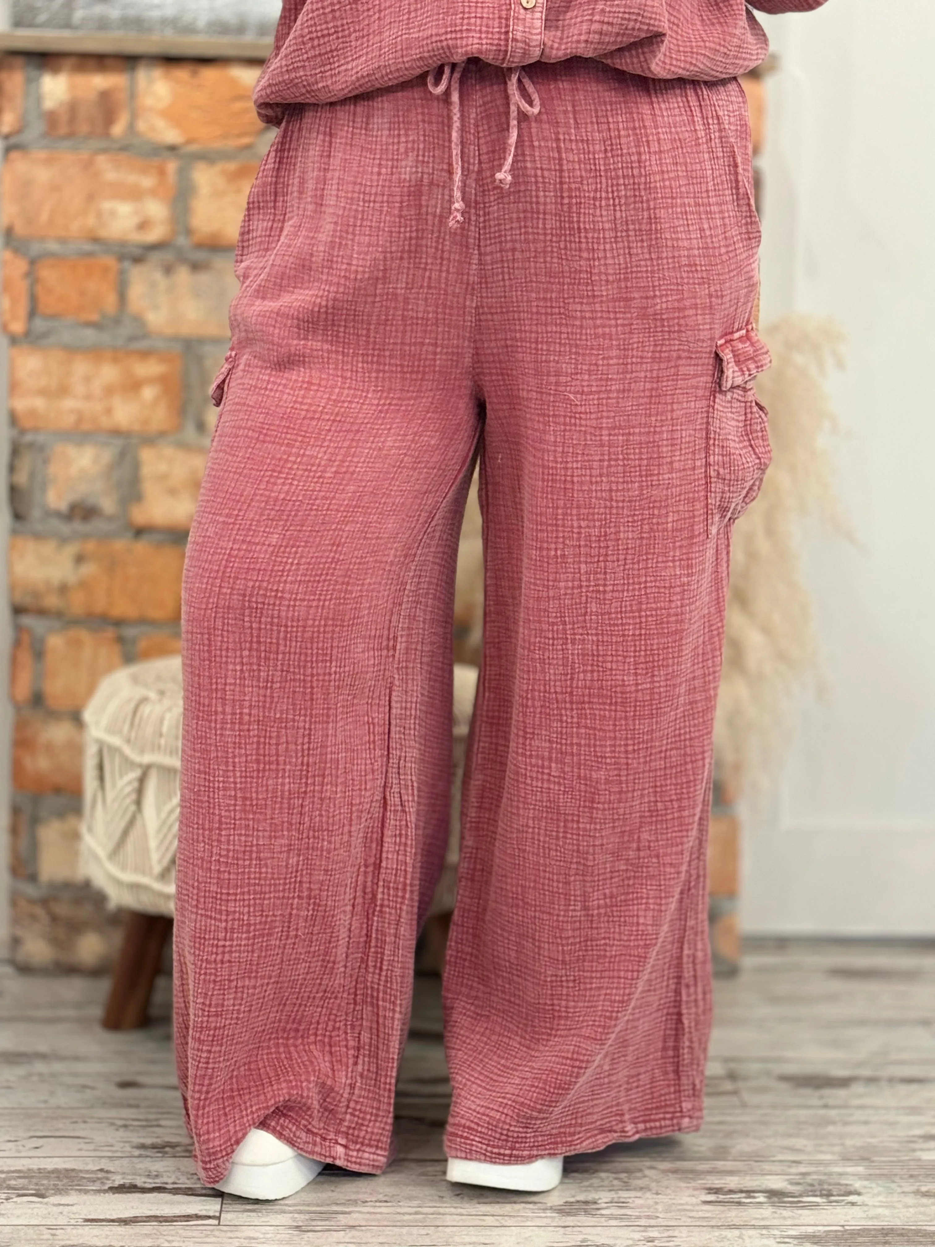 Gauze Wide Leg Cargo Pants | Washed Red