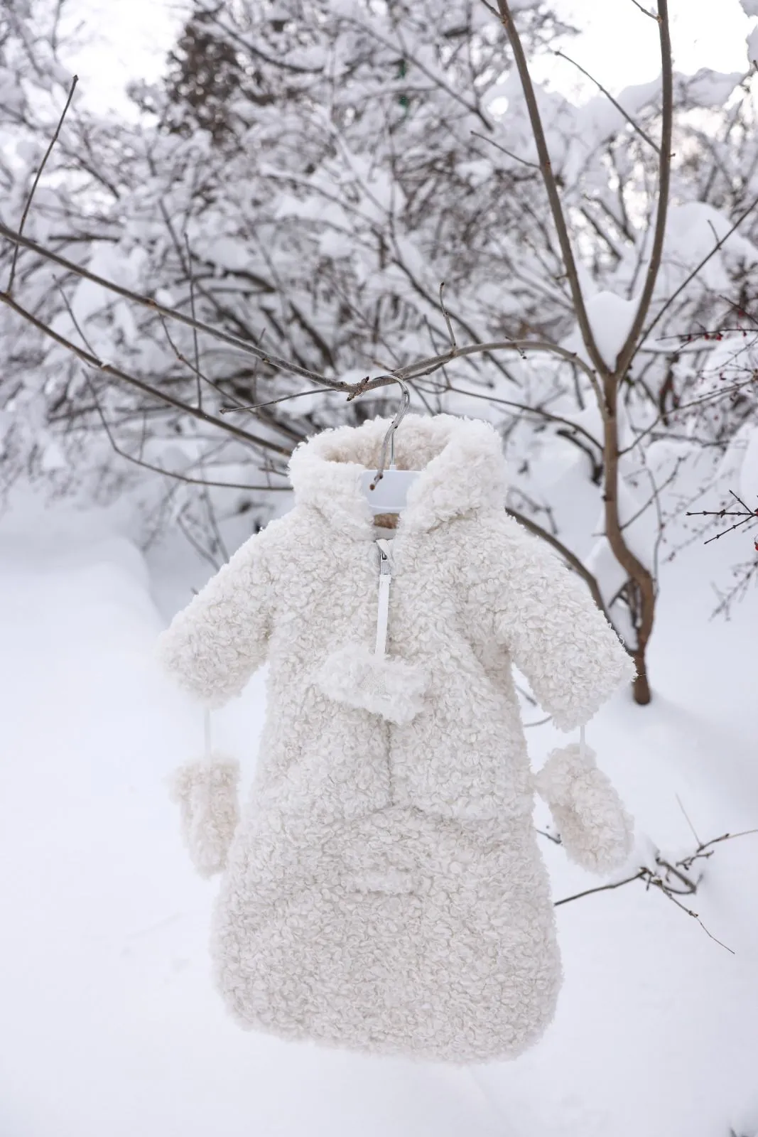 Off White Sherpa Teddy Bunting