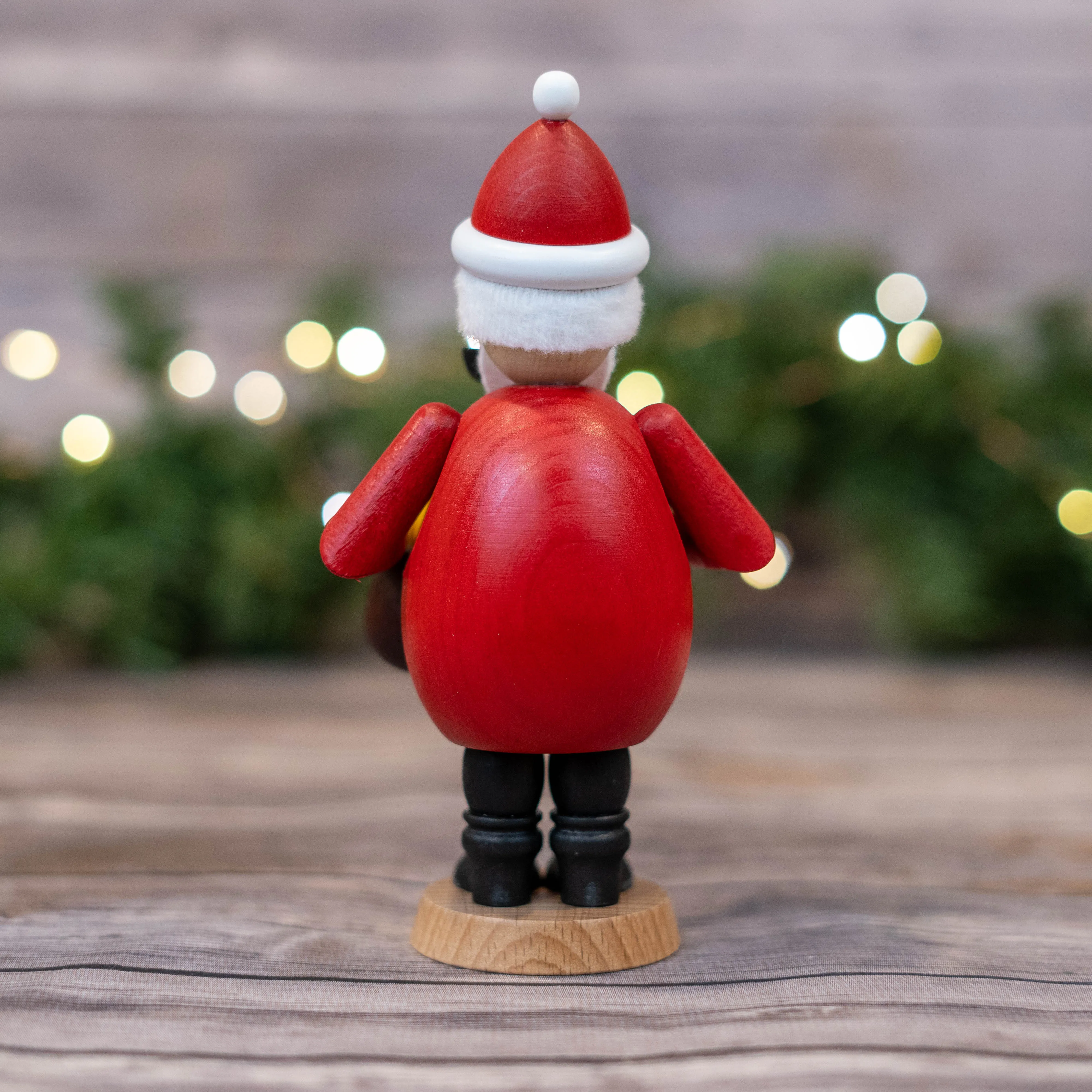 Smoker - Santa Claus with Teddy and Christmas Tree