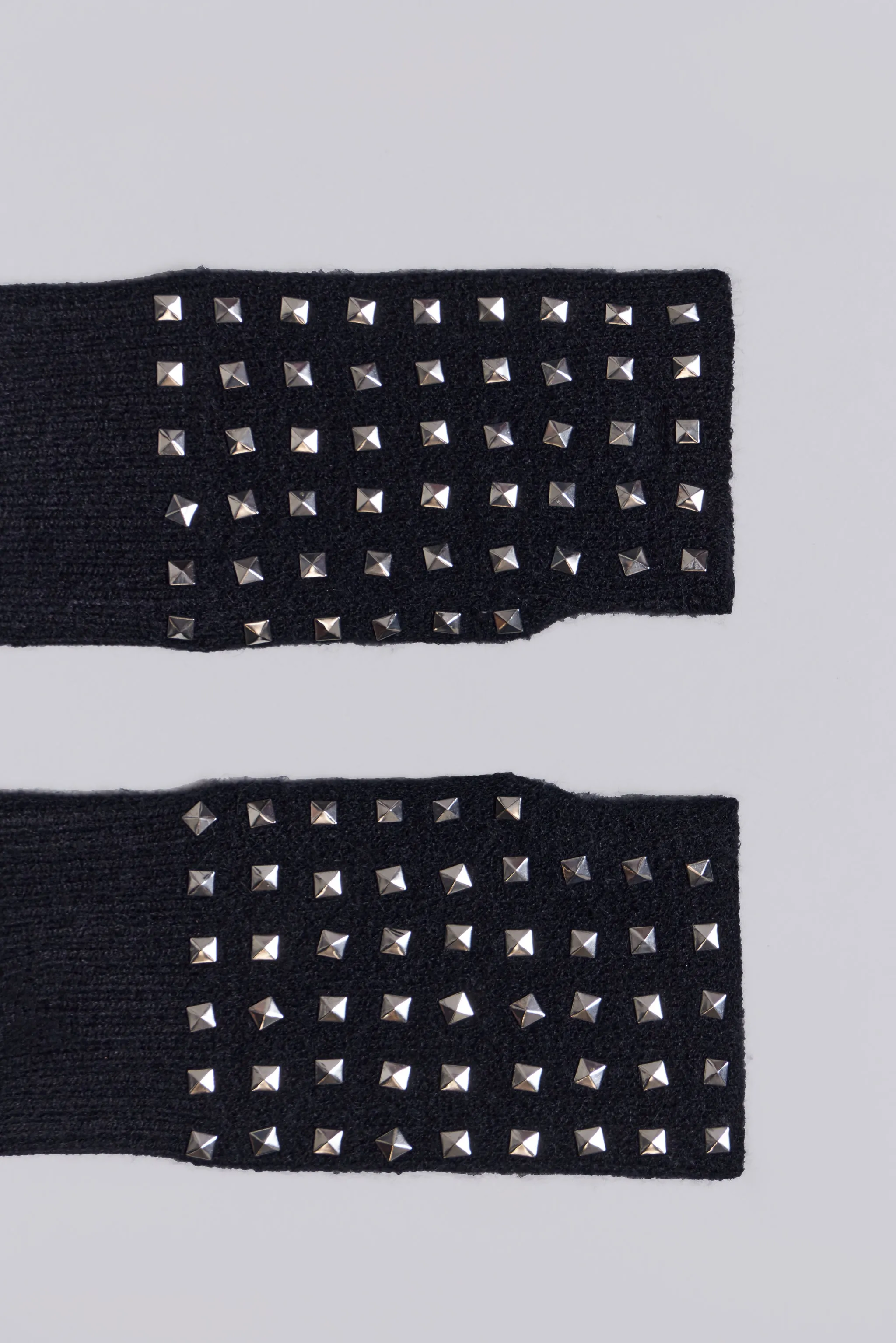 Stud Fingerless Gloves