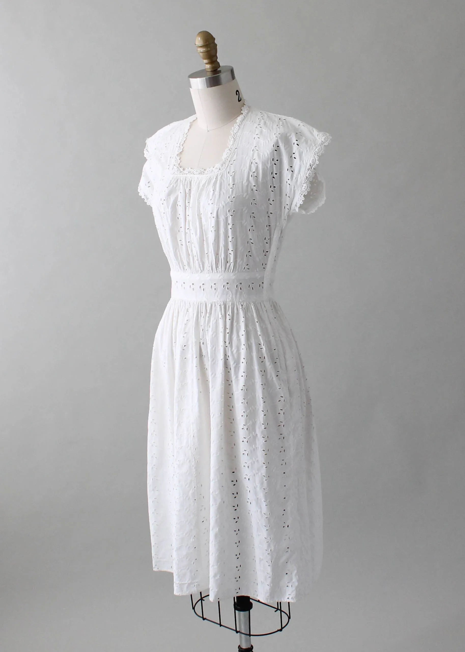 Vintage 1940s White Eyelet Day Dress