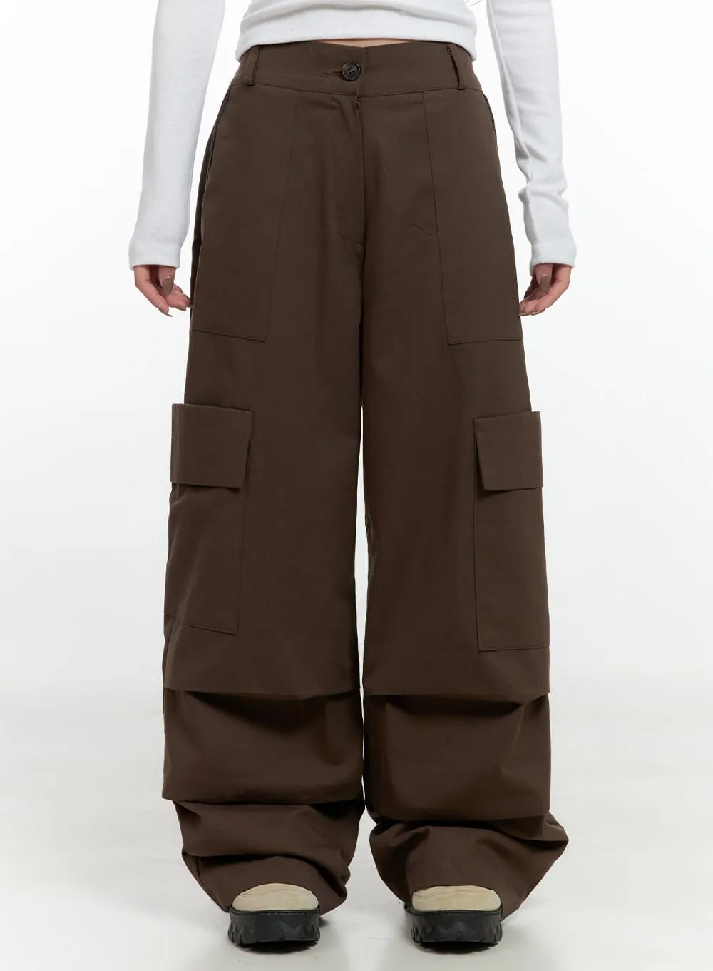 Wide Fit Pocketed Cargo Pants CN411