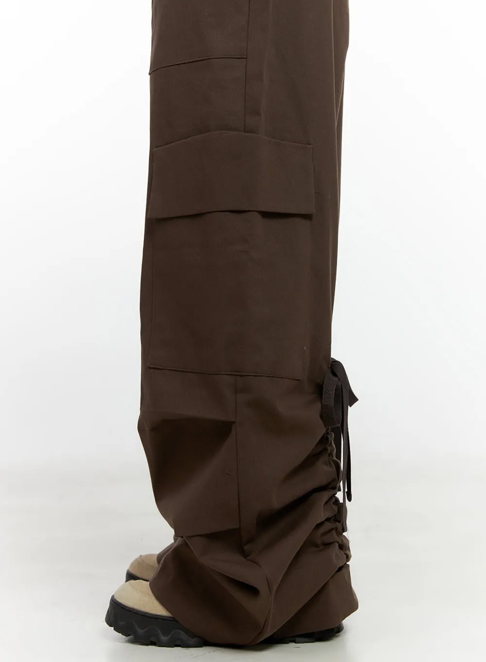 Wide Fit Pocketed Cargo Pants CN411